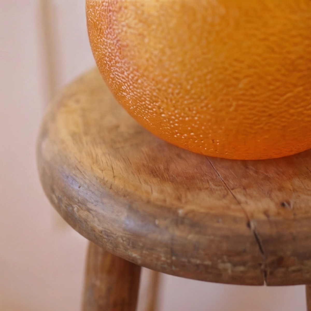 Pear Lamp for Warm Ambient Living Room Lighting